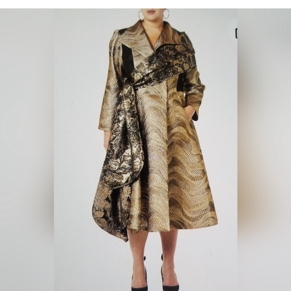 making the cut gold/black coat - Picture 3 of 7